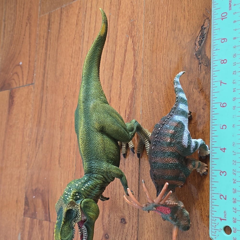 Reptile Dinosaur Toy Set - Green and Brown - Picture 5 of 5